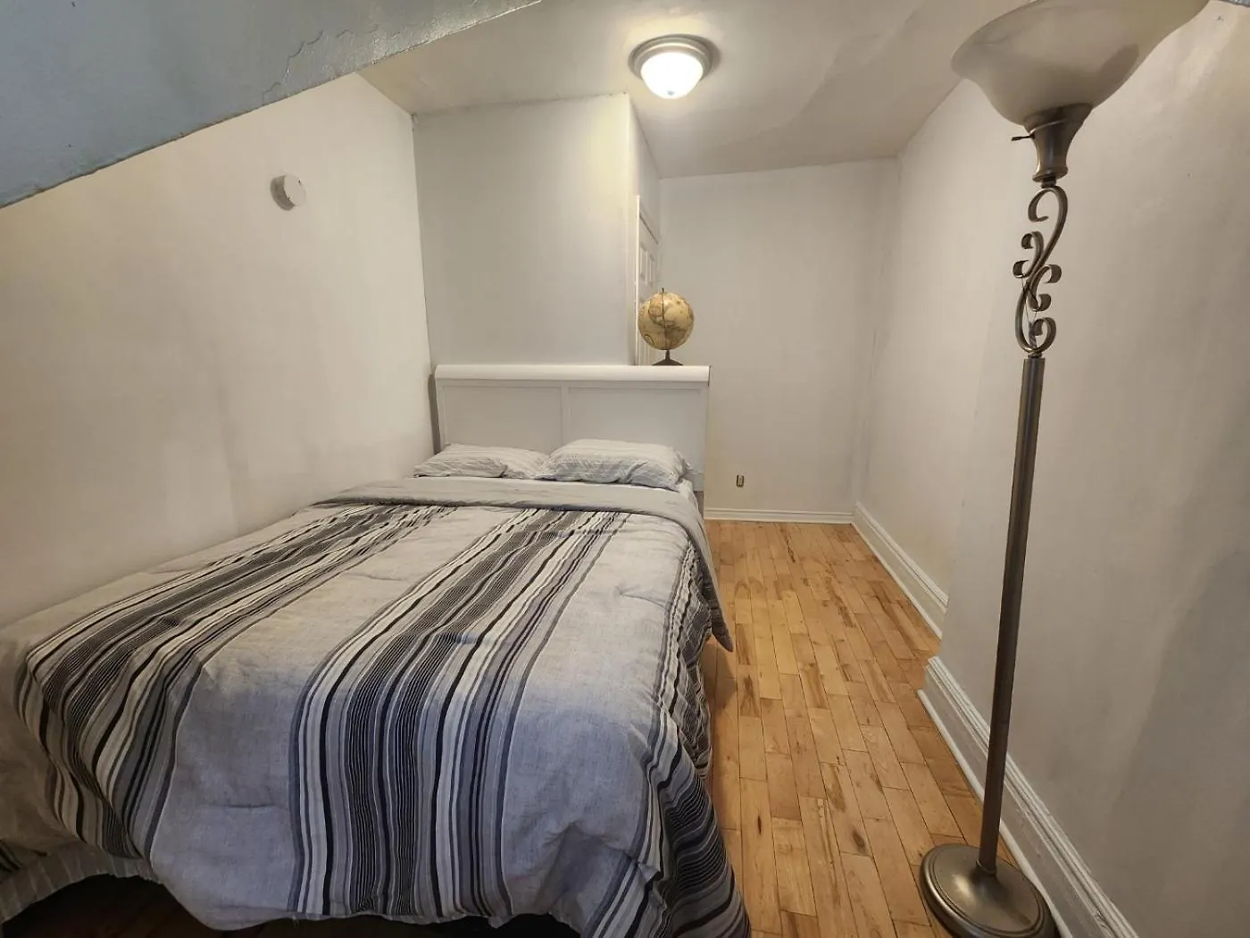 Downtown Guesthouse Toronto Pensión